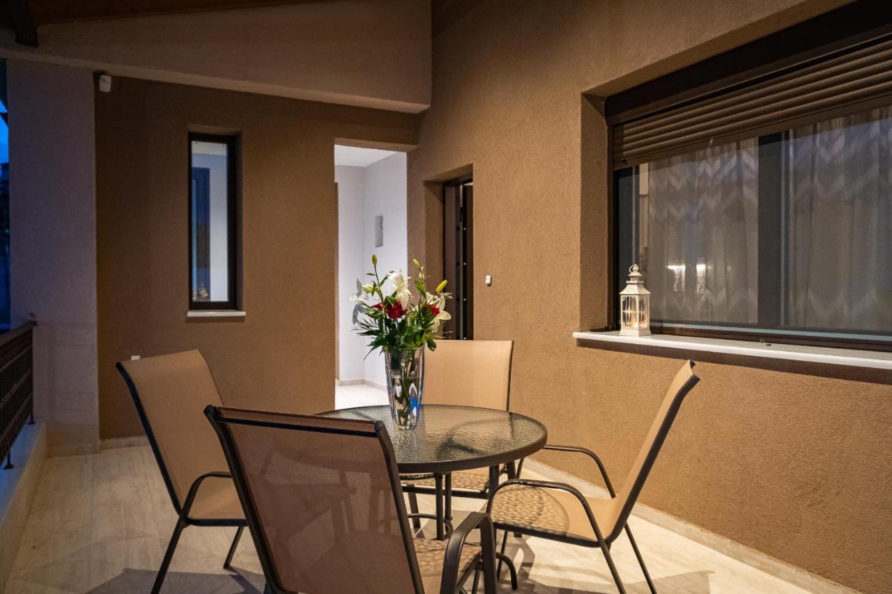 Fresh Living Suites Ioannina Exterior photo